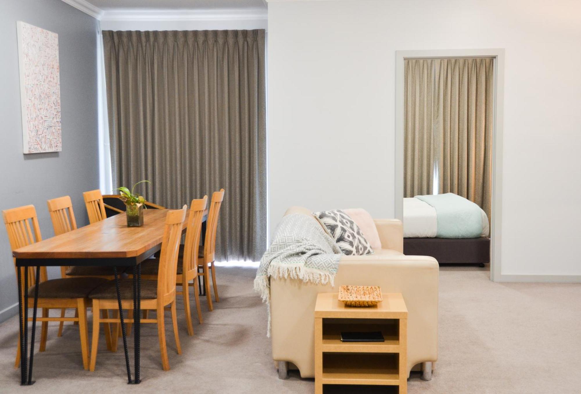 Mansfield Apartments Экстерьер фото